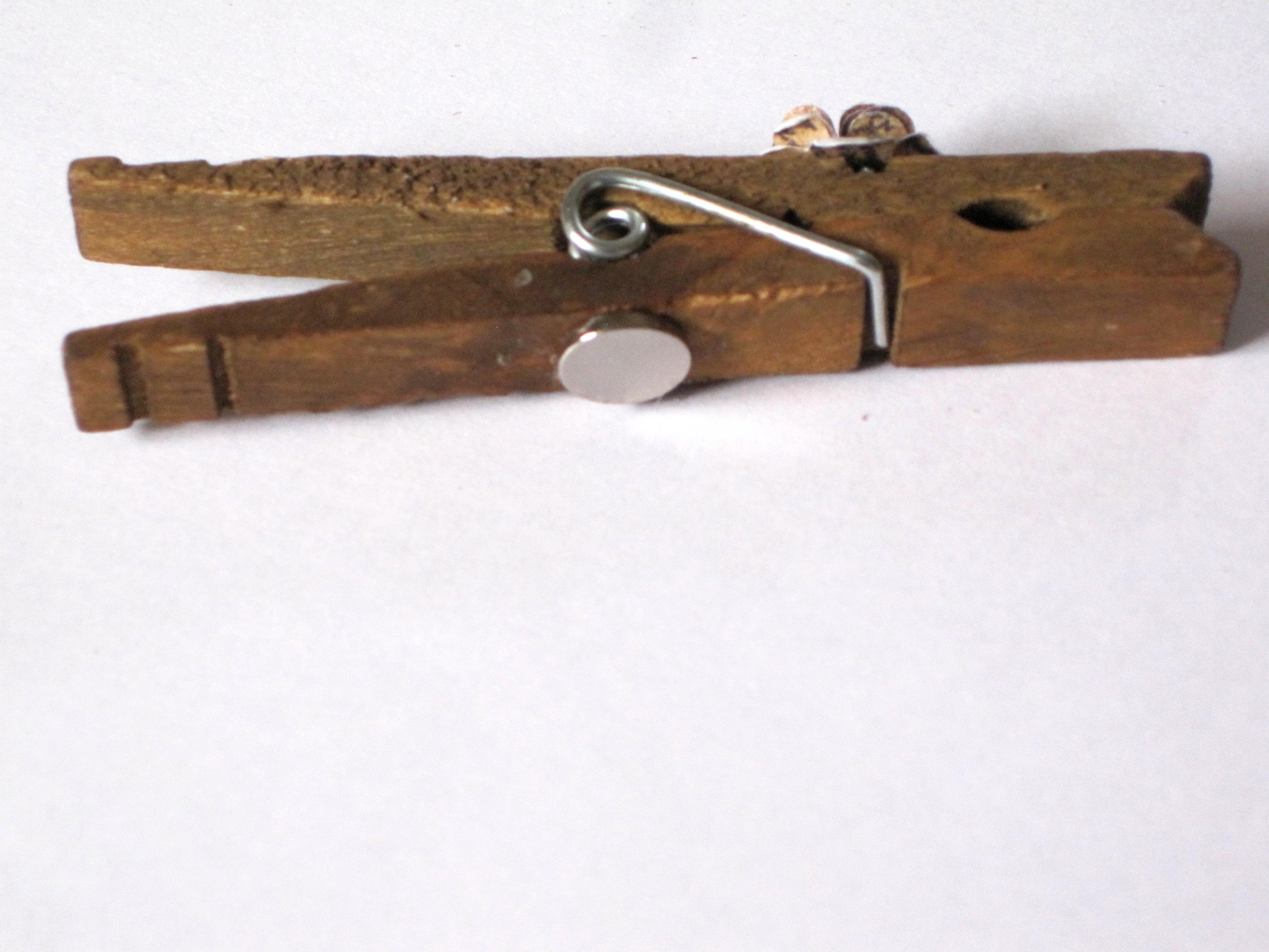 6 Rustic Clothespins & Box Set on Luulla